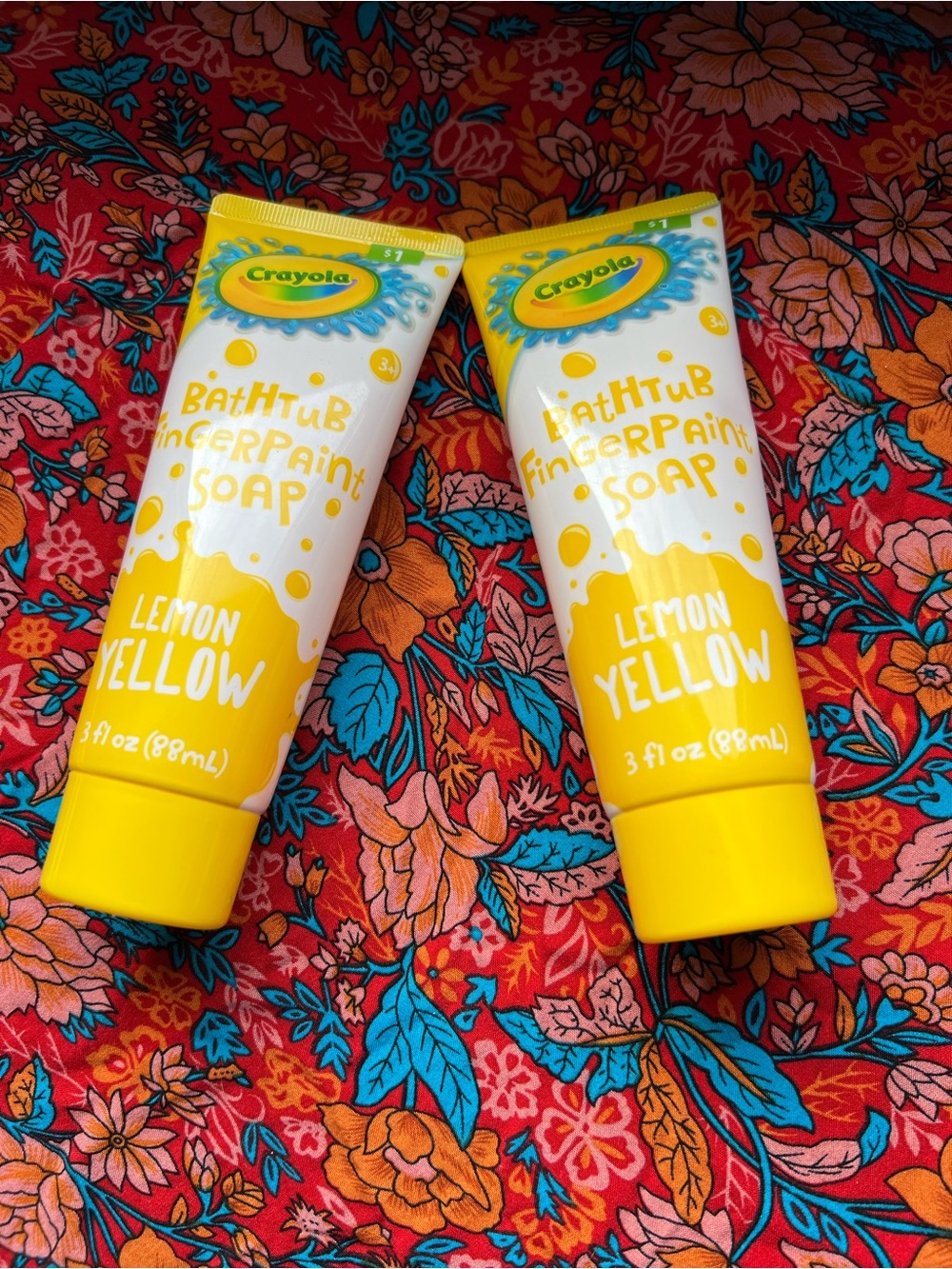 Crayola Lemon Yellow Bathtub Fingerpaint Soap Tubes.